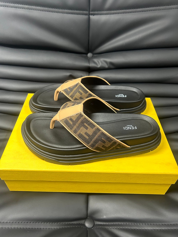 Fendi Slippers Mens ID:20250629-221
